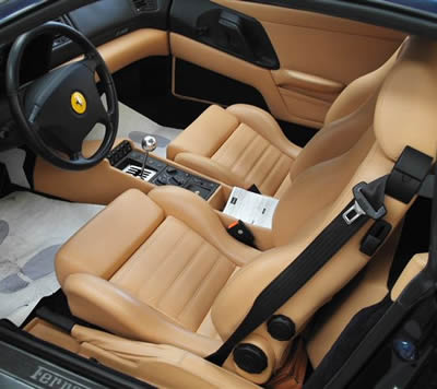 フェラーリ(Ferrari)のディーラー、中古車も販売する東京にある フェラーリ(Ferrari)のディーラー、中古車も販売する東京にある